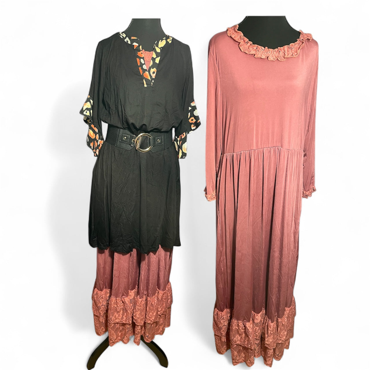 Manny - Ruffle and Lace Dress with Pockets