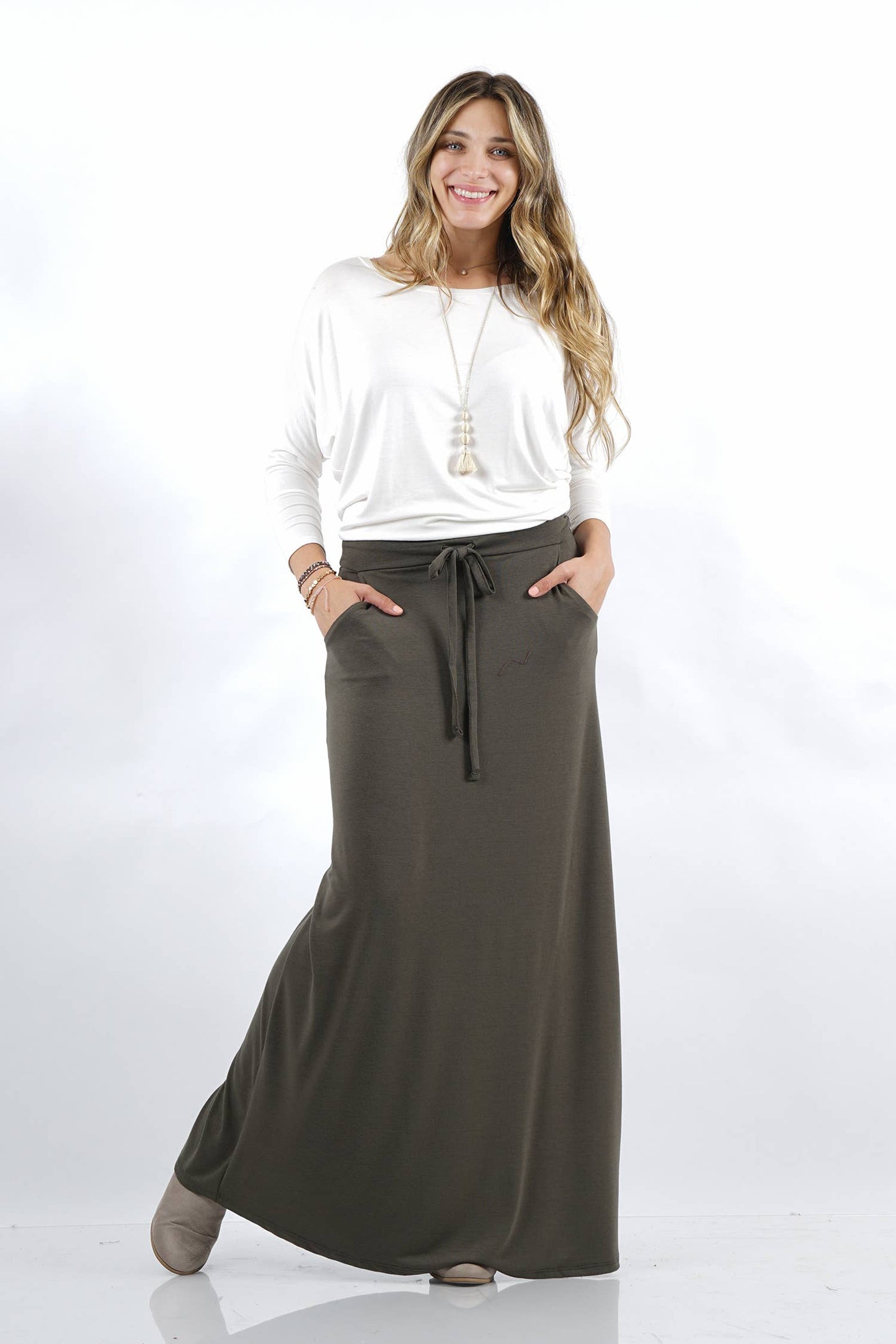 Evelyn- Long Skirt