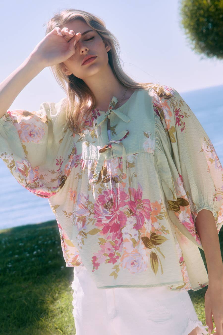 Floral Printed Batwing Sleeve Front Tie Top