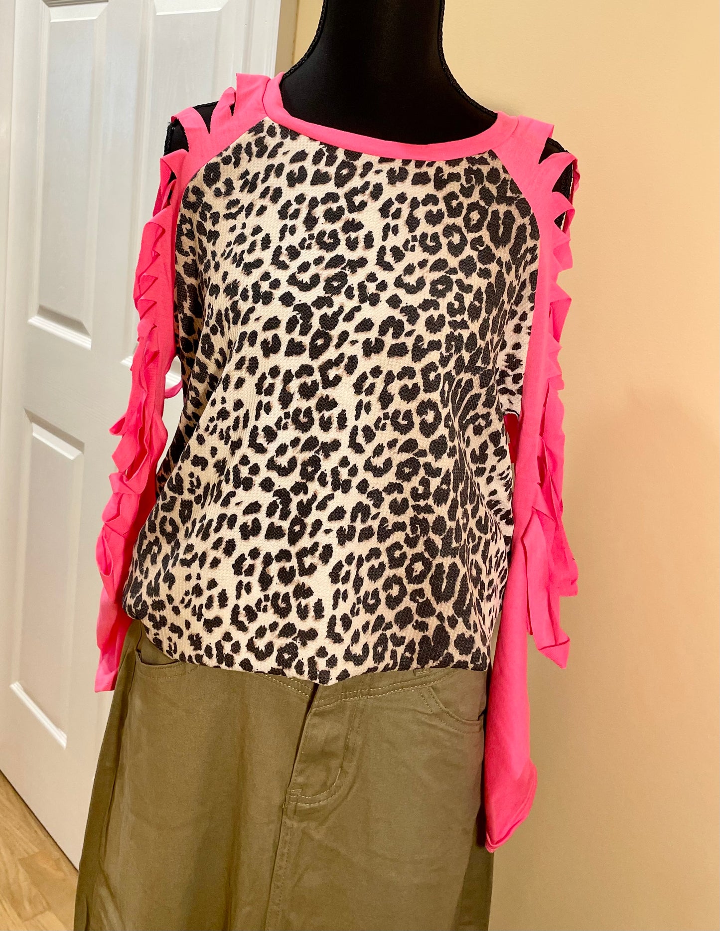 Hot Pink & Leopard Print Rip Sleeve Blouse